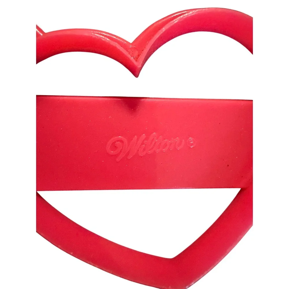 Vintage Wilton Cookie Cutters Lot Christmas Santa Hearts Gingerbread Metal Tree‎